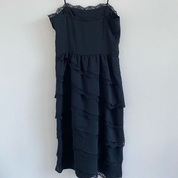 Vintage 60’s Neusteter’s Black Asymmetrical Tiered Lace Ruffle Dress - Picture 4 of 9